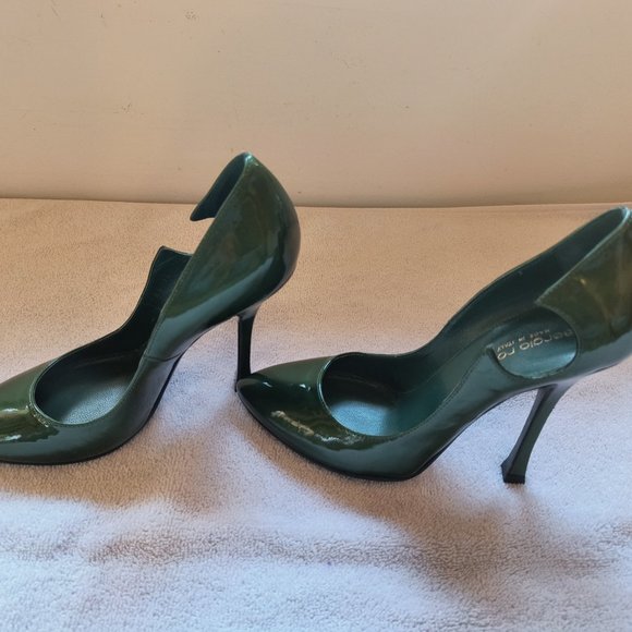 Sergio Rossi Patent Leather Emerald Green Metallic Stilettos Size 6.5 - Picture 4 of 7